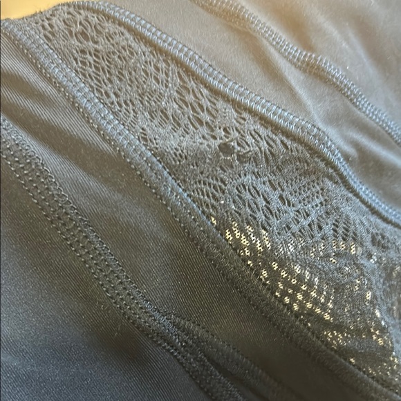 Lululemon Wunder Under Lace Leggings - Picture 14 of 15
